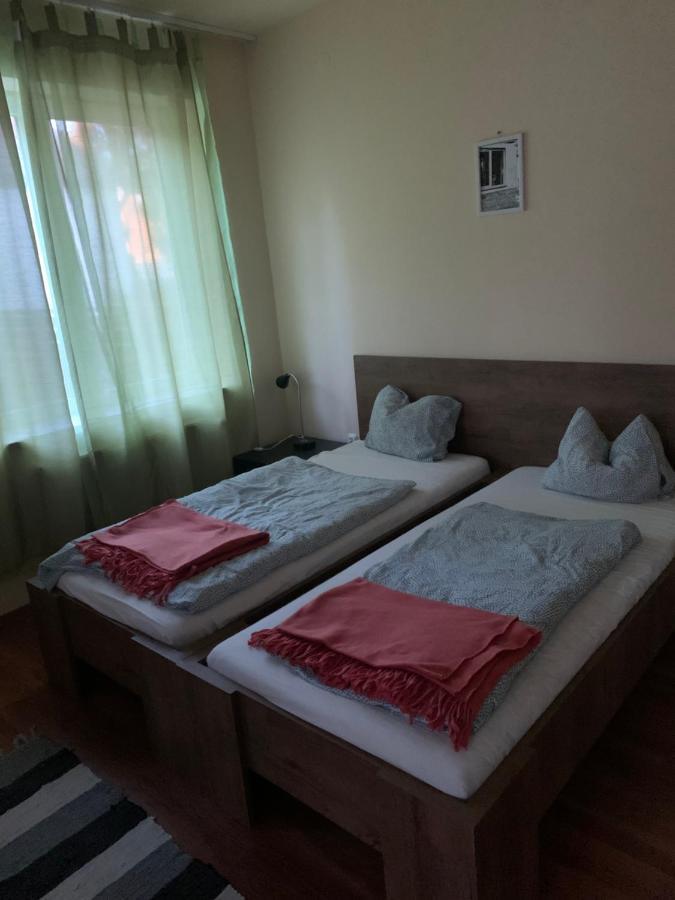 Ica Vendégház Sutto Esterno foto